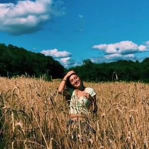 Meet your Posher, Liz